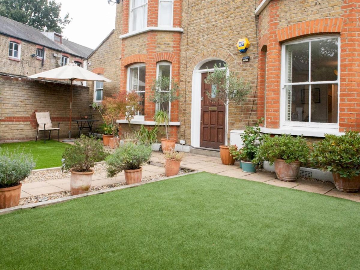 Pass The Keys Garden Apartment In Stockwell Londres Exterior foto