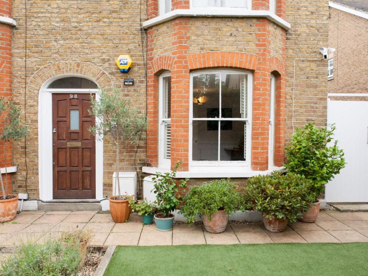Pass The Keys Garden Apartment In Stockwell Londres Exterior foto